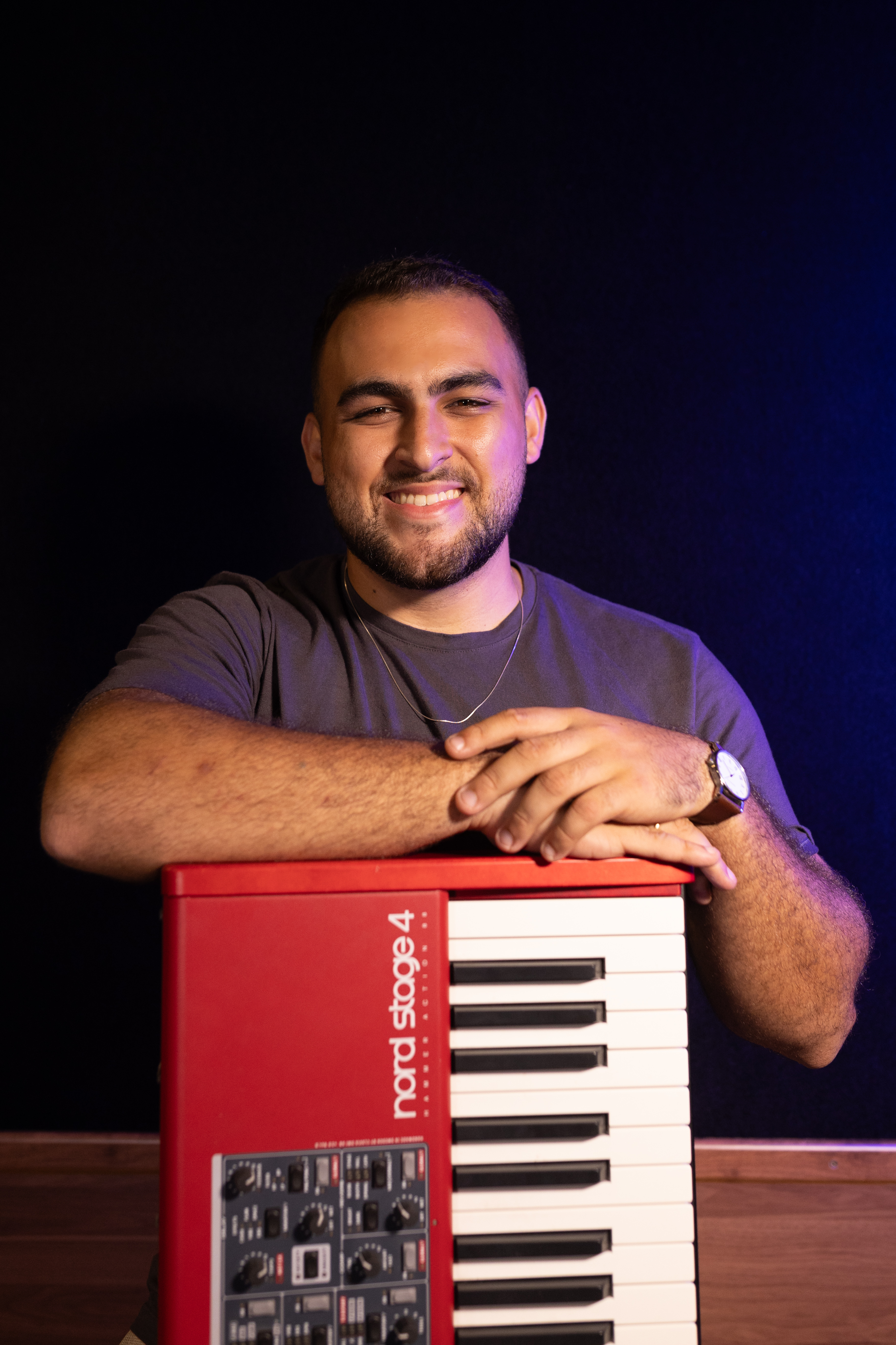 Ewerton Rocha no teclado